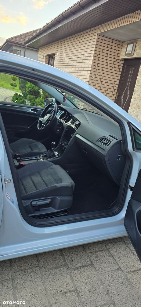 Volkswagen Golf VII 1.6 TDI BMT Comfortline - 9
