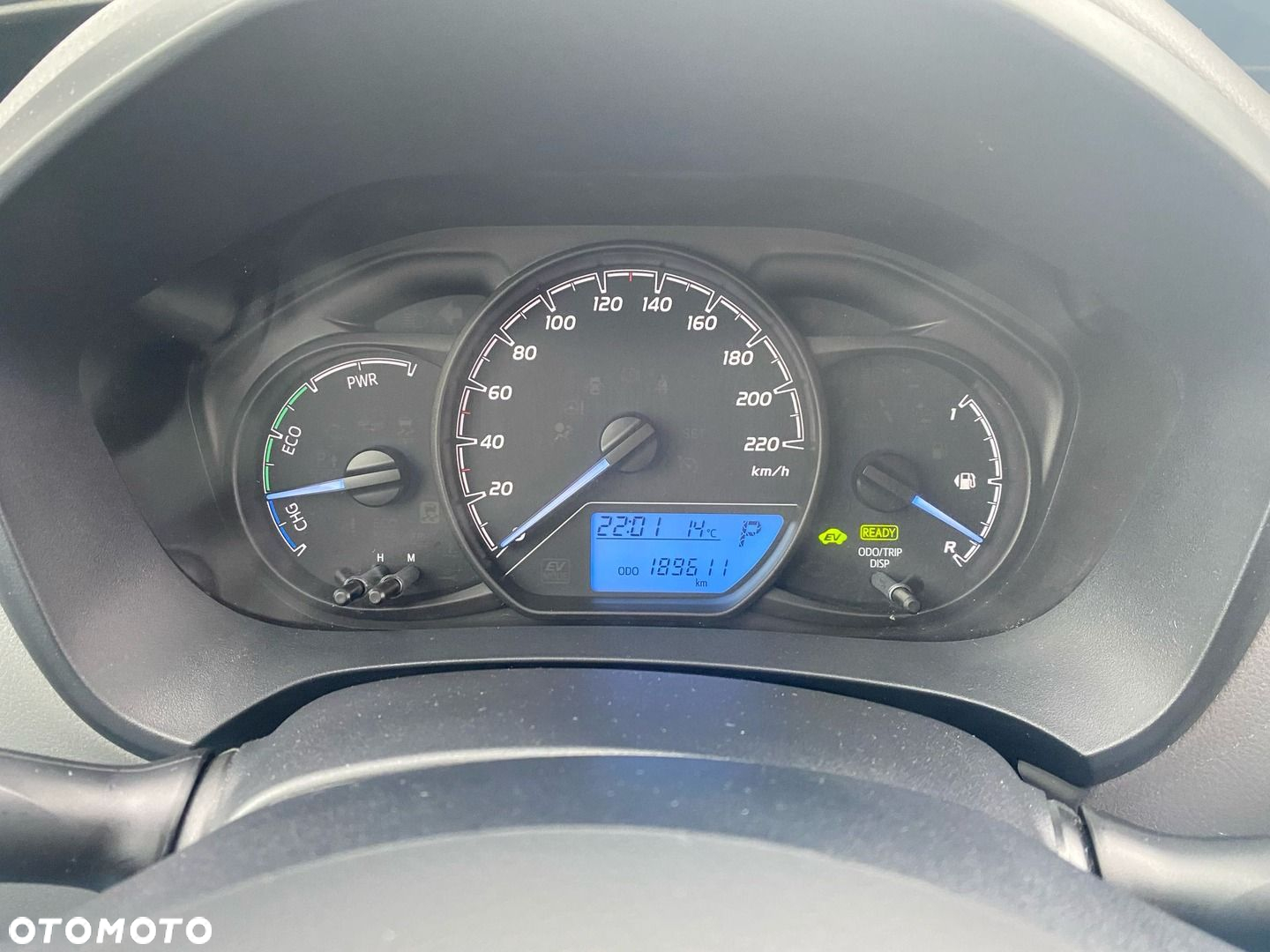 Toyota Yaris - 10