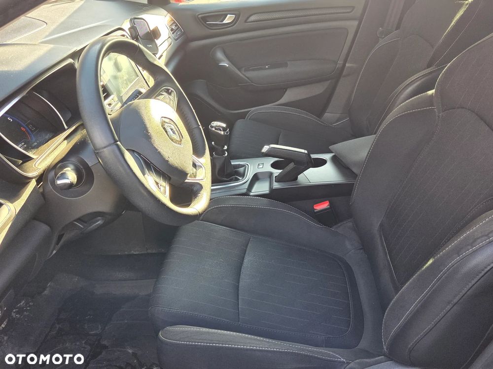 Renault Megane 1.3 TCe FAP Limited - 10