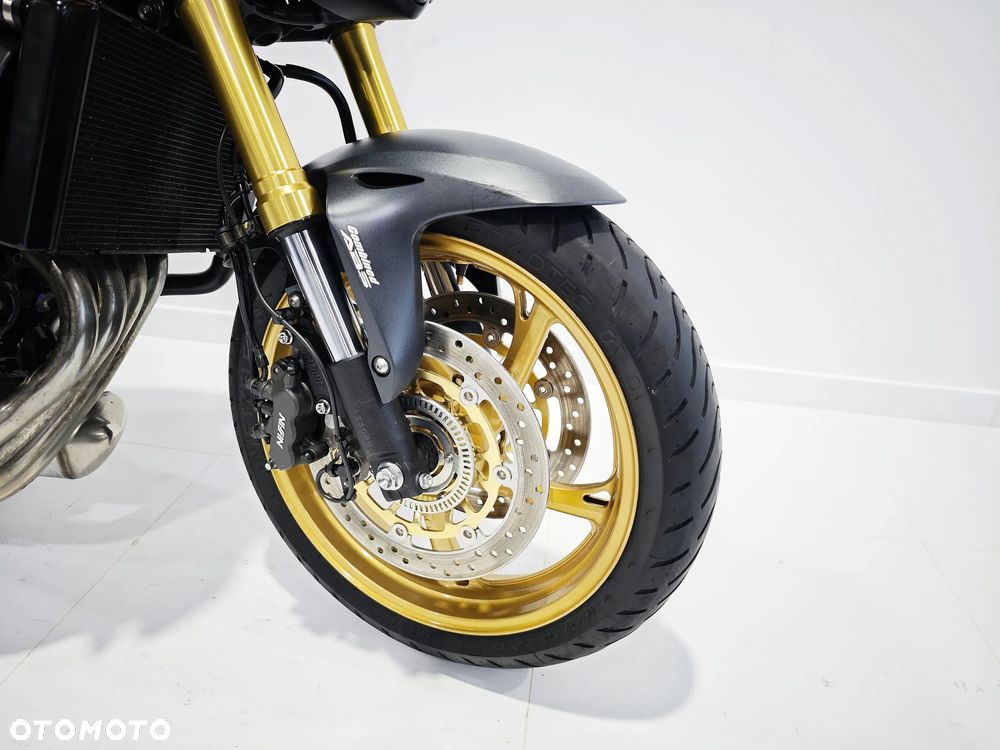 Honda Hornet - 6