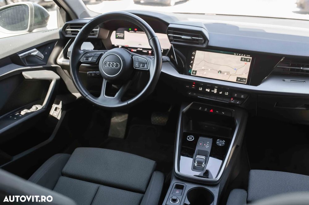 Audi A3 TFSI 110 kW S tronic S line - 9