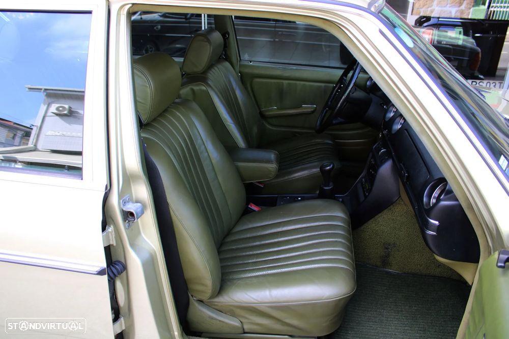 Mercedes-Benz W123 (1976-1986) 300 D - 39