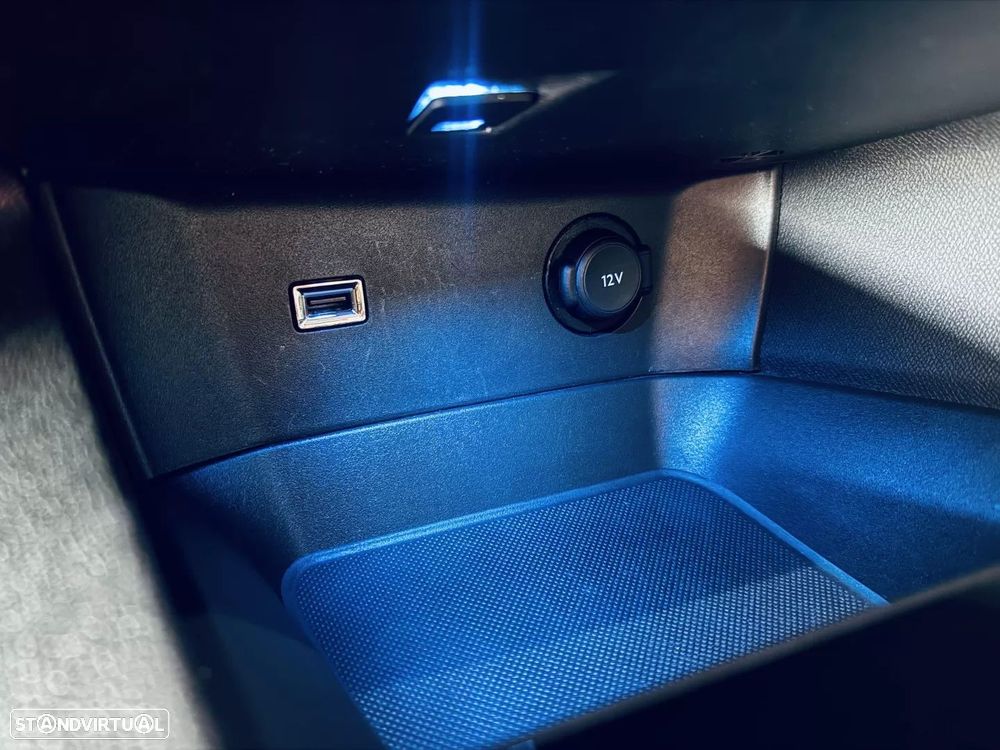 Peugeot 3008 1.2 PureTech Allure - 39
