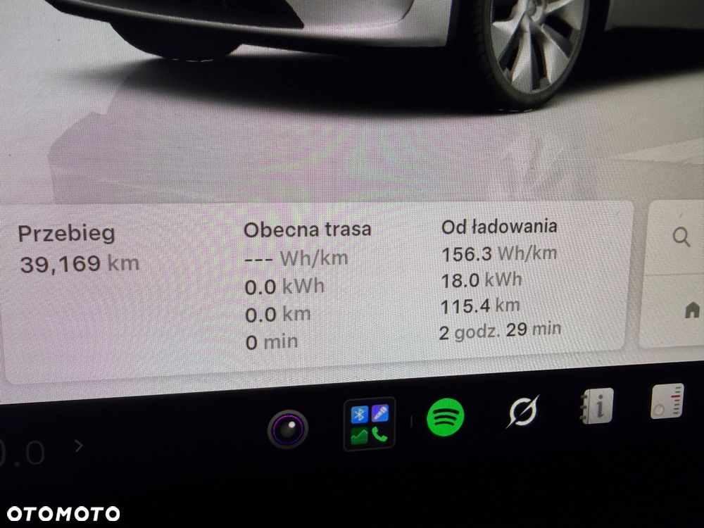 Tesla Model Y 2022 photo 3