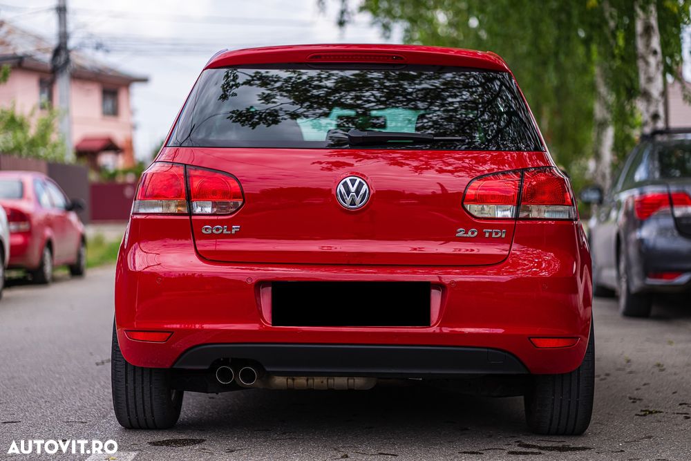 Volkswagen Golf 2.0 TDI DPF MATCH - 11