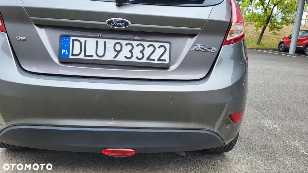 Ford Fiesta - 12