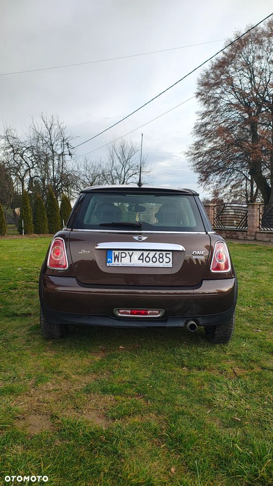 MINI ONE Standard - 5