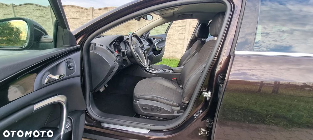 Opel Insignia - 24