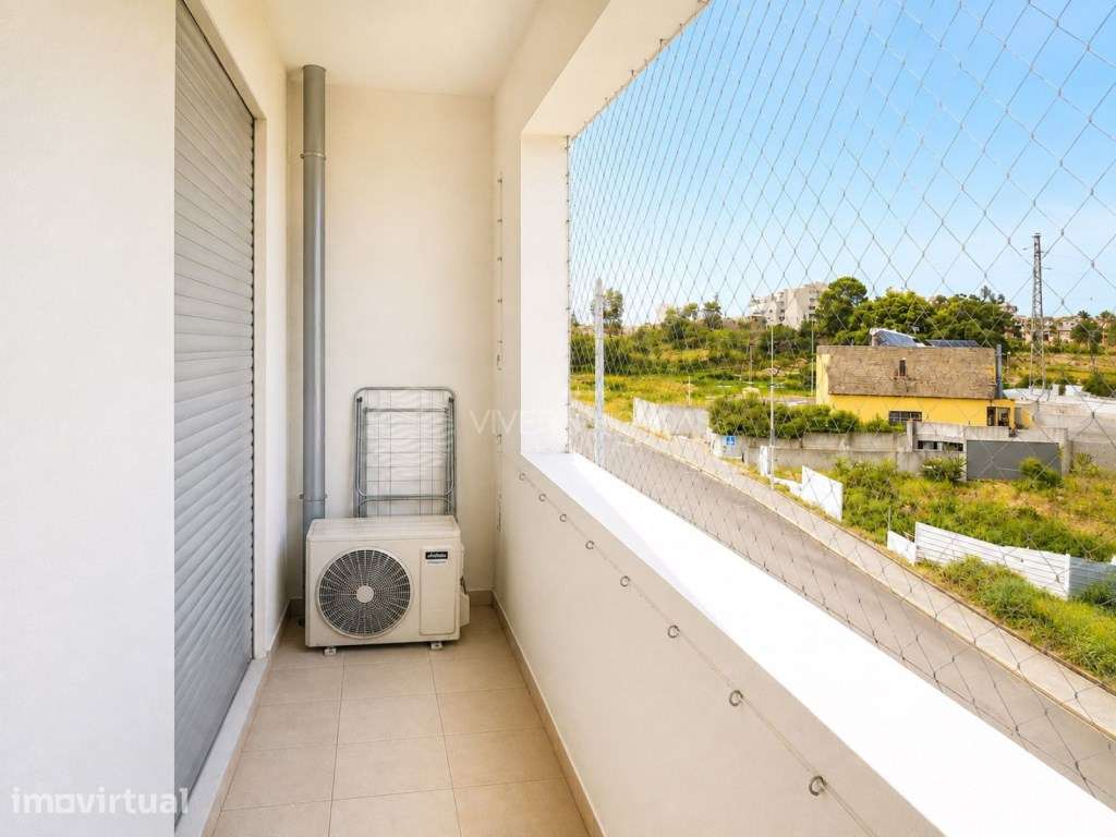 Apartamento T3 com 134 m², Garagem e 2 Varandas em Ermesinde - Grande imagem: 2/31