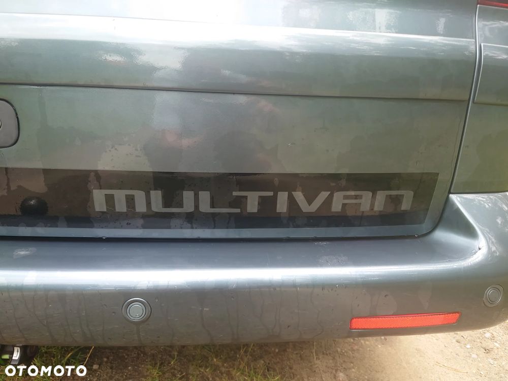 Volkswagen Caravelle - 13