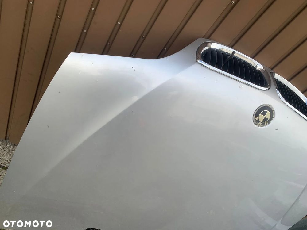 BMW E46 LIFT MASKA POKRYWA SILNIKA SREBRNA CZARNY EMBLEMAT CHROMOWANE KRATKI - 2