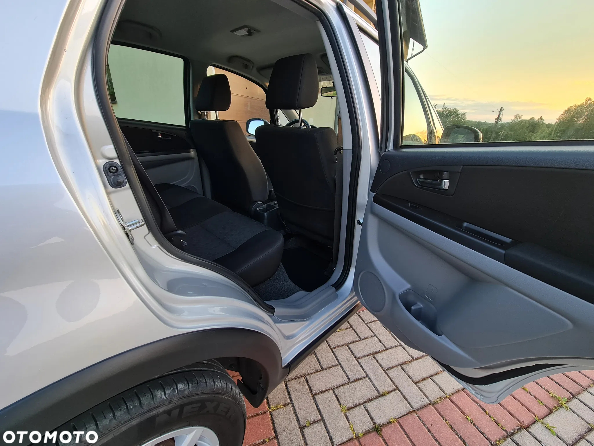 Suzuki SX4 - 15