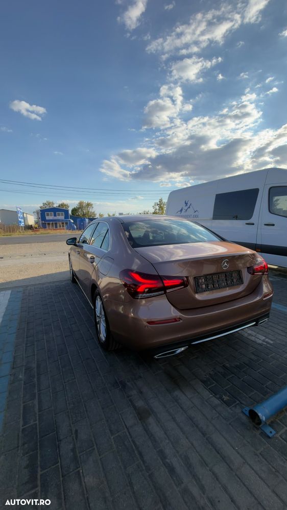 Mercedes-Benz A 180 2022 photo 4
