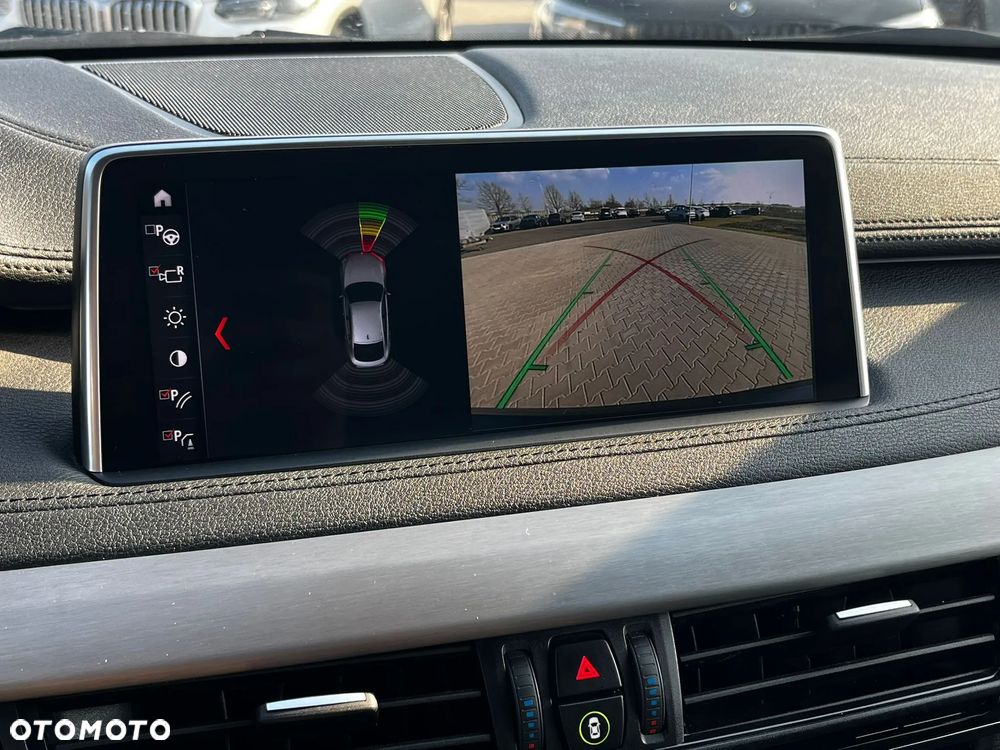 BMW X6 xDrive40d - 23