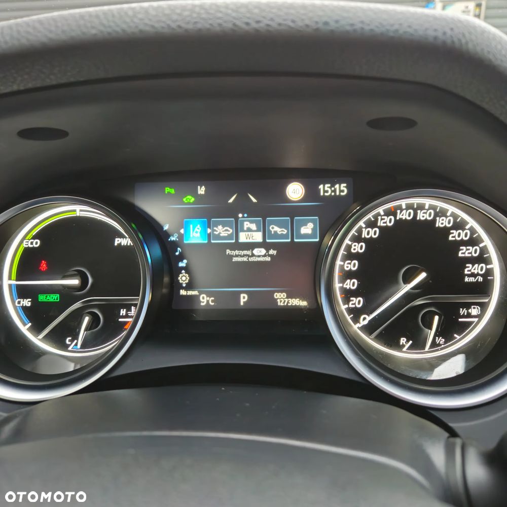 Toyota Camry - 27