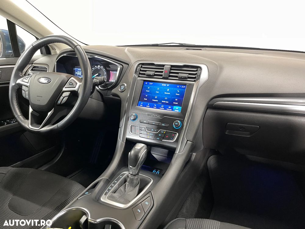 Ford Mondeo 2.0 HEV Titanium - 8