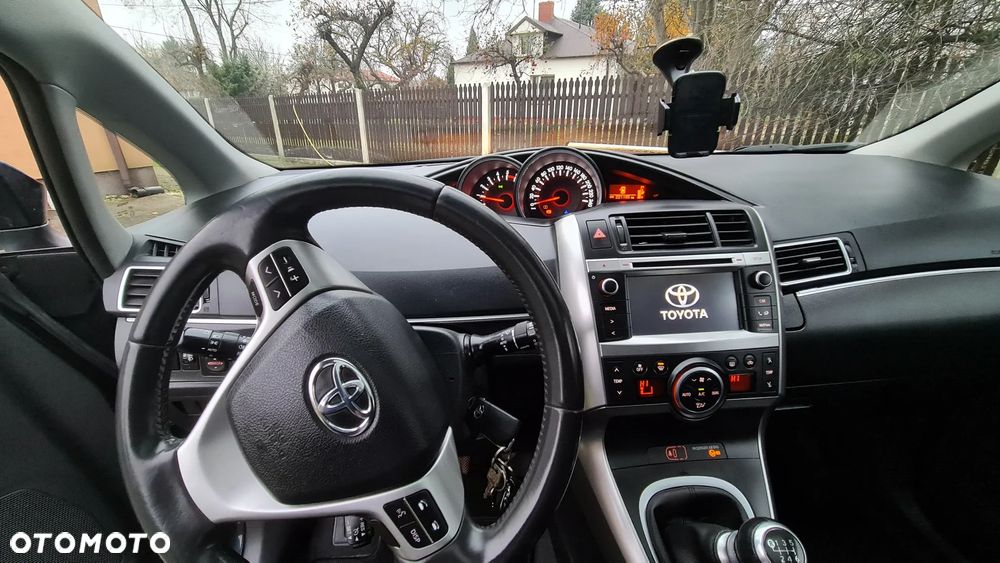 Toyota Verso 1.6 D-4D Active - 7