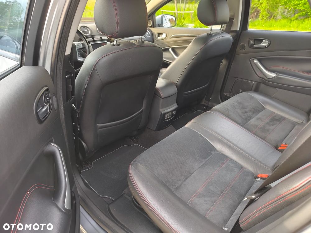 Ford Mondeo 2.2 TDCi Titanium S - 17