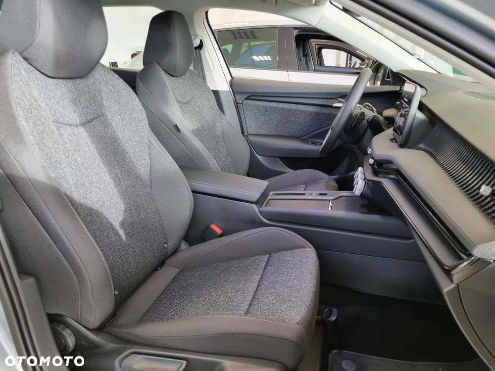 Skoda Superb 2.0 TSI Essence DSG - 29