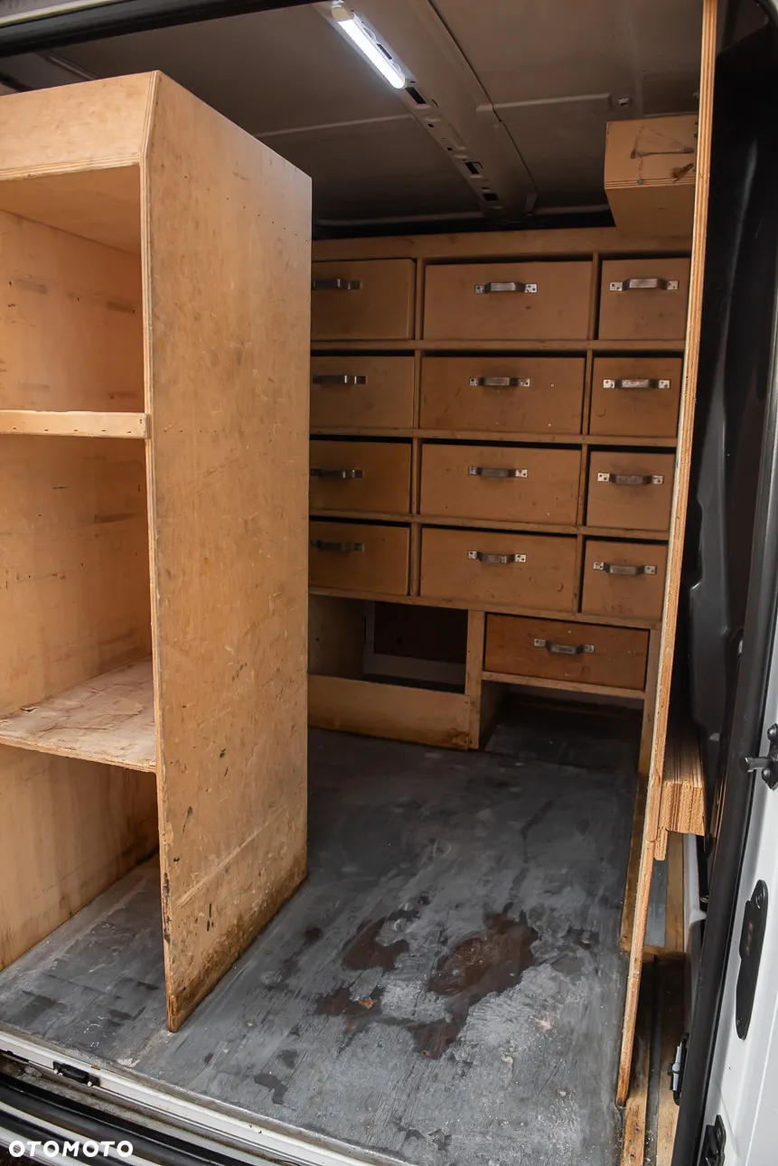 Ford transit - 21