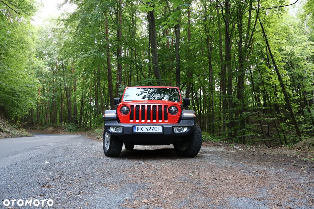 Jeep Wrangler - 2