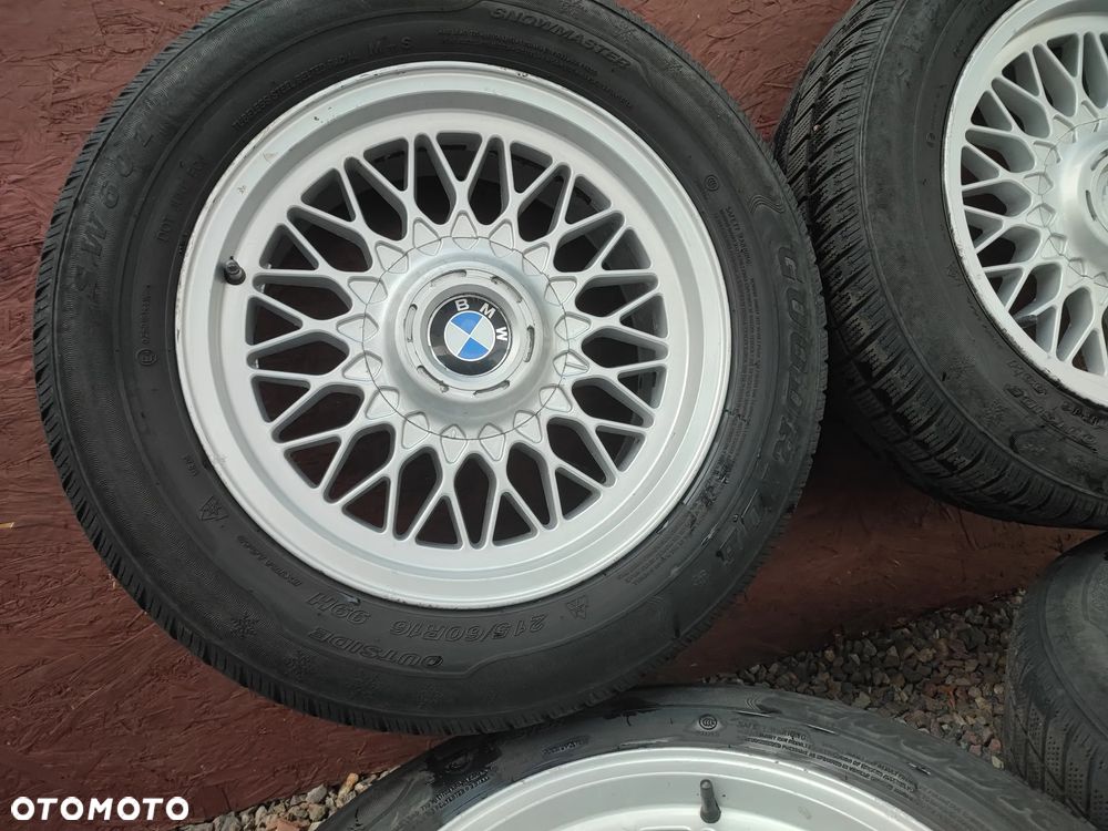 BMW  E39 / E46 / E38 / E36 / E34 / E32 / E60 / ITP. ORYGINALNY KOMPLET FELG STYLING 5 ( 4 SZTUKI + 1 ZAPASÓWKA ) + DEKIELKI W ROZMIARZE 16 CALI 7J ET20 O NR. 36 11 1 092 336 OEM W DOBRYM STANIE + OPONY GRATIS POD PROJEKT / M5 / RARYTAS - 20