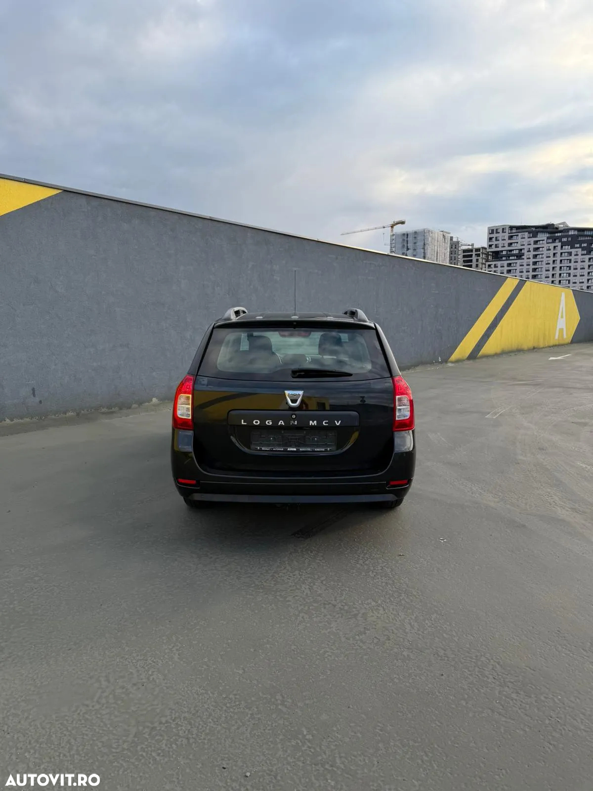 Dacia Logan Van - 3