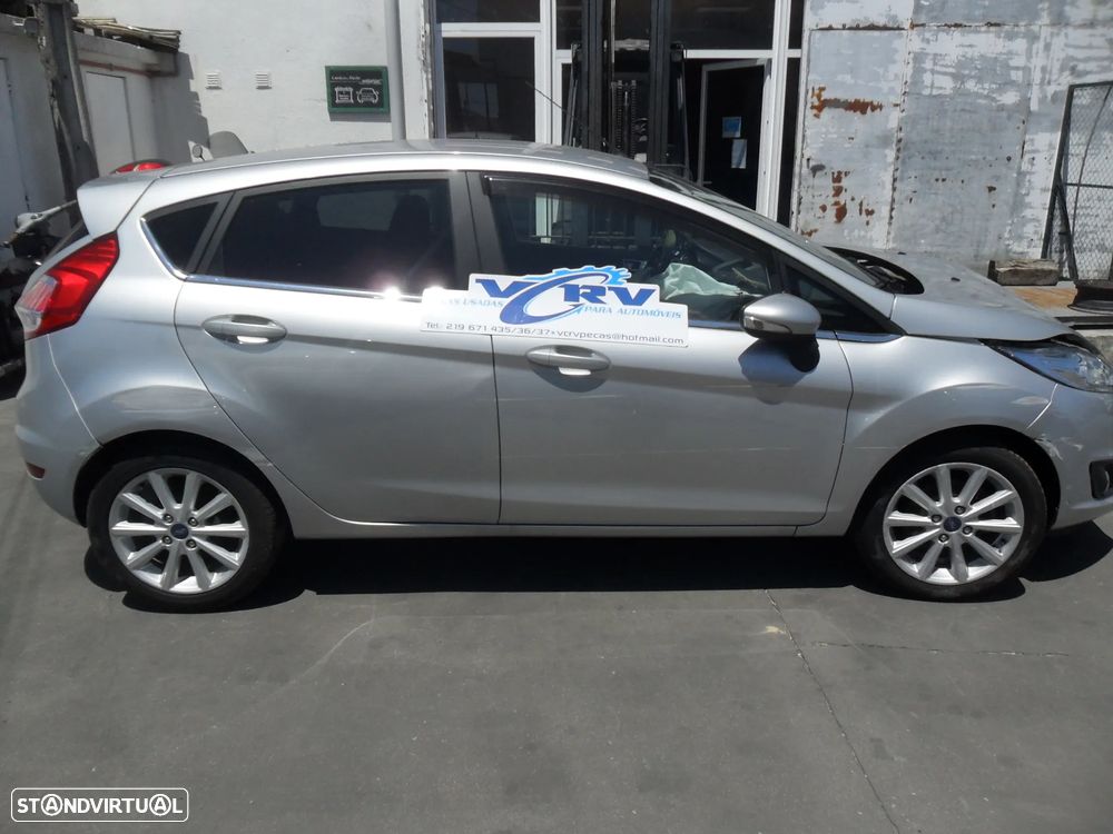 Ford Fiesta V - viatura para peças - 2