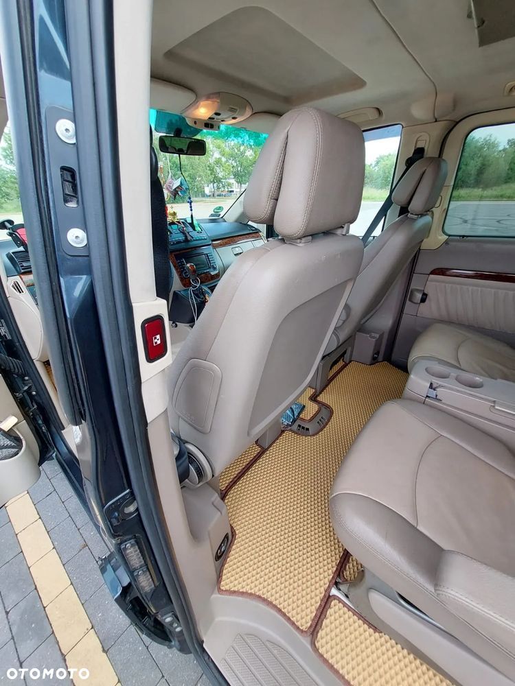 Mercedes-Benz Viano - 31