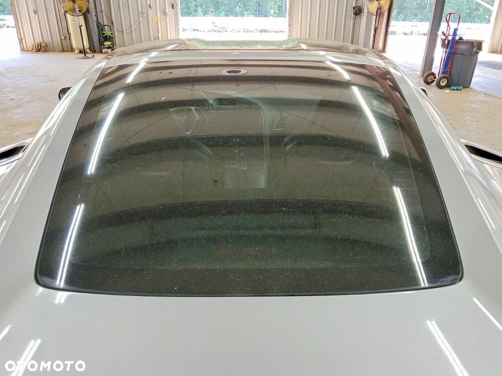Chevrolet Corvette Stingray 2LT 6.2 V8 Automatik - 9