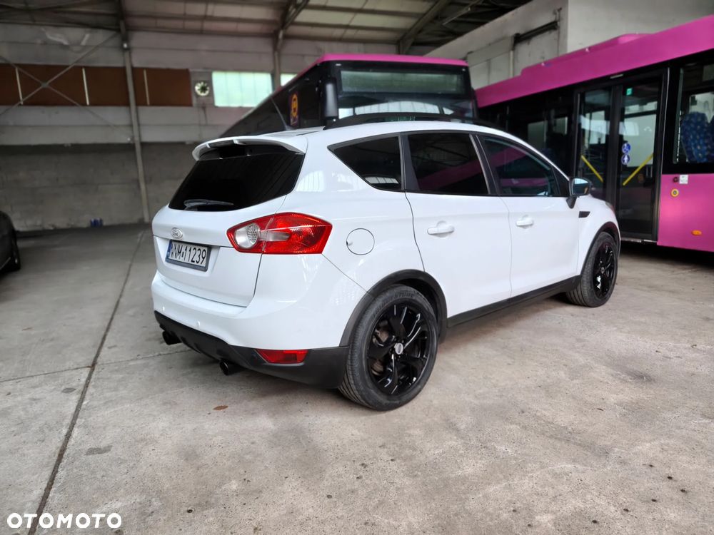Ford Kuga 2.0 TDCi Titanium - 14