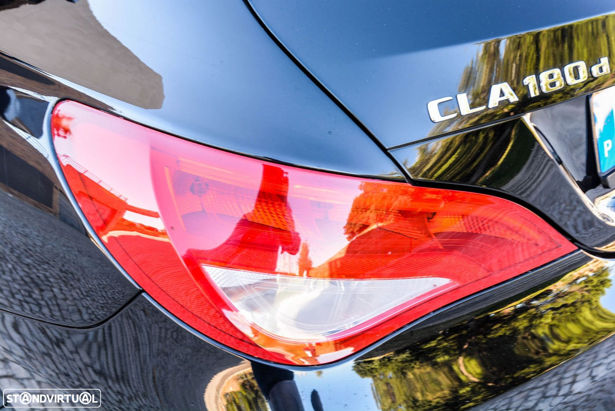 Mercedes-Benz CLA 180 d Shooting Brake Urban - 31