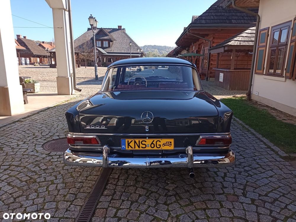 Mercedes-Benz Klasa E - 5