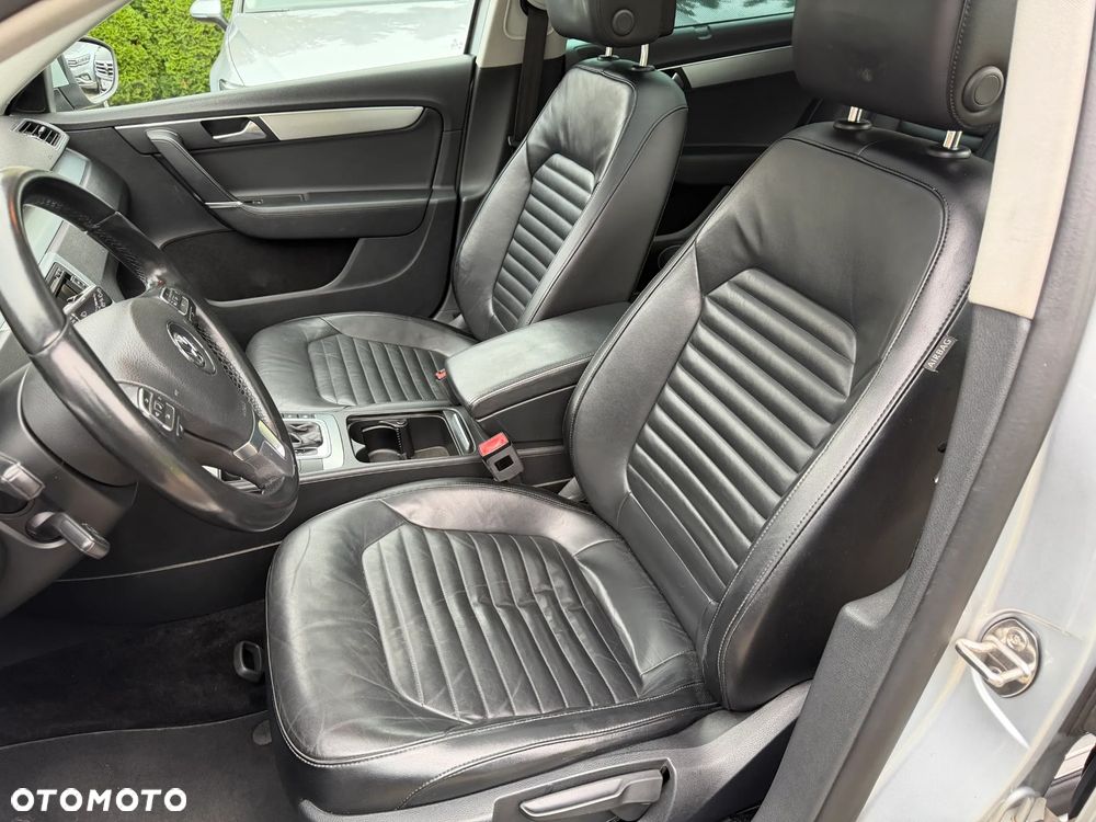 Volkswagen Passat Variant - 9