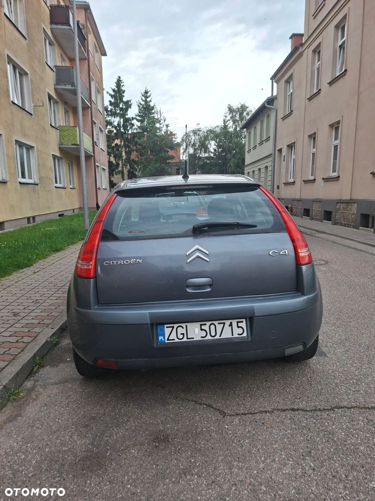 Citroën C4 1.6 16V Magic - 5
