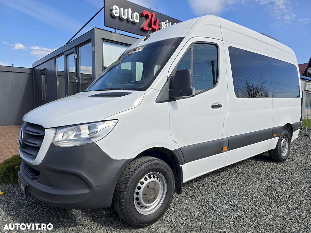 Mercedes-Benz Sprinter - 1