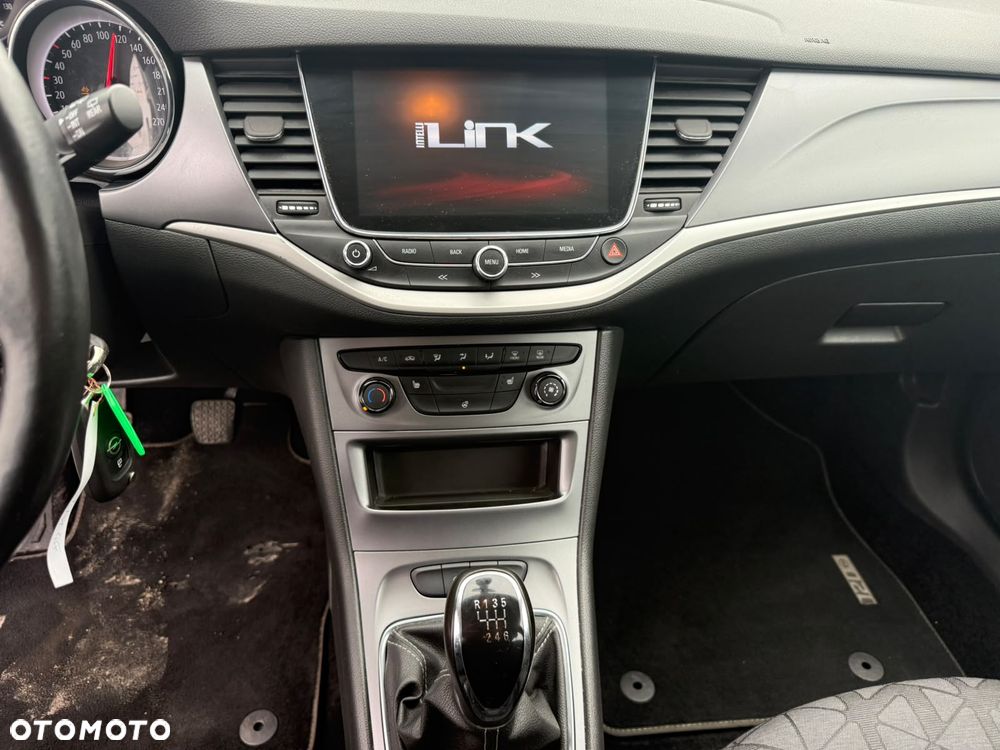 Opel Astra 1.6 D Start/Stop 120 Jahre - 10
