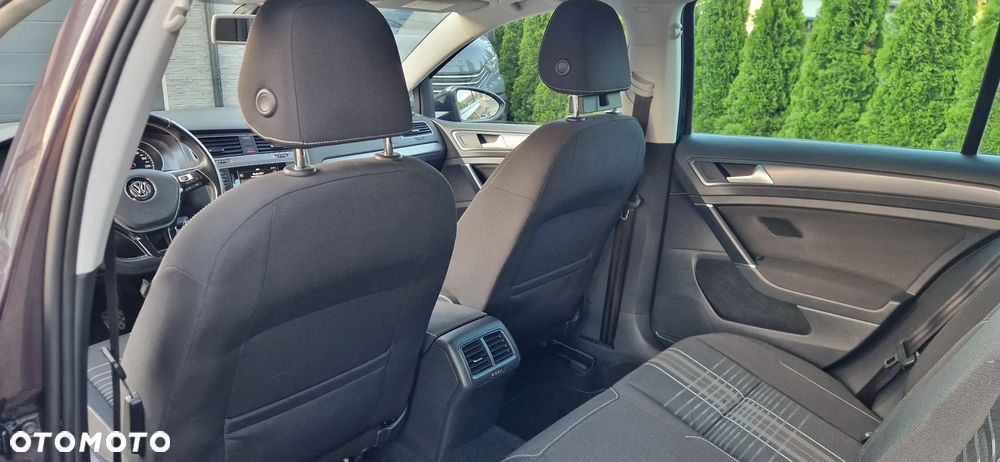 Volkswagen Golf 1.6 TDI BlueMotion Technology Lounge - 28