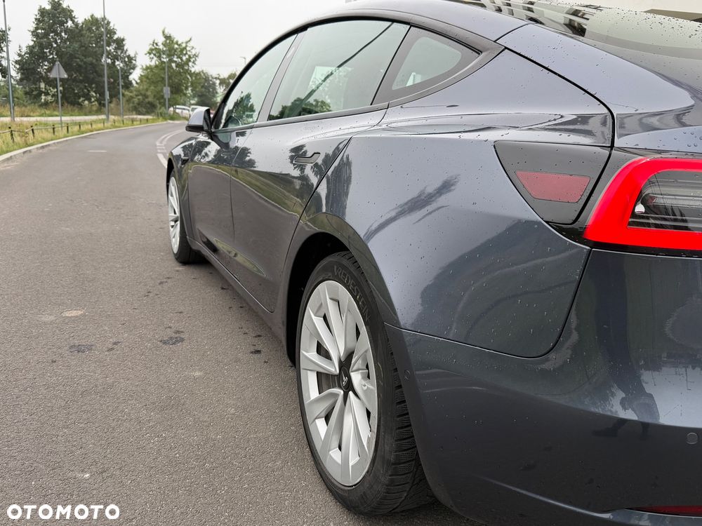 Tesla Model 3 RWD - 14