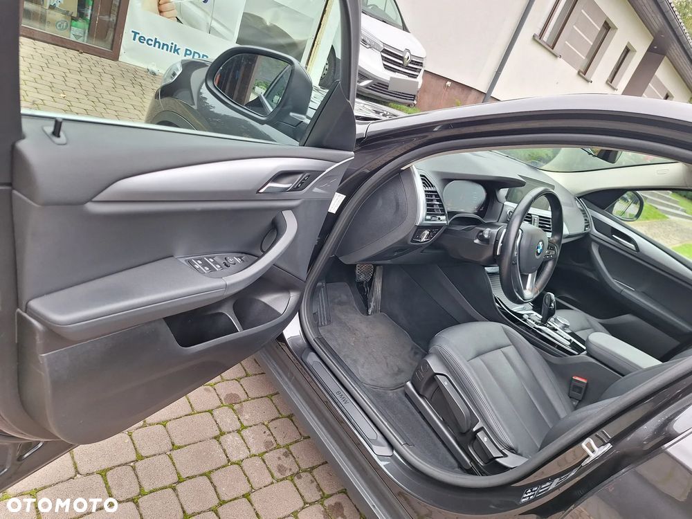 BMW X4 xDrive20i GPF sport - 18