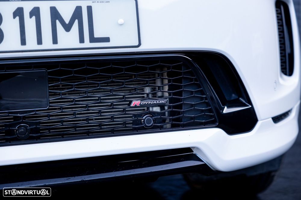 Land Rover Discovery Sport 1.5 I3 P300e AWD R-Dynamic S - 29