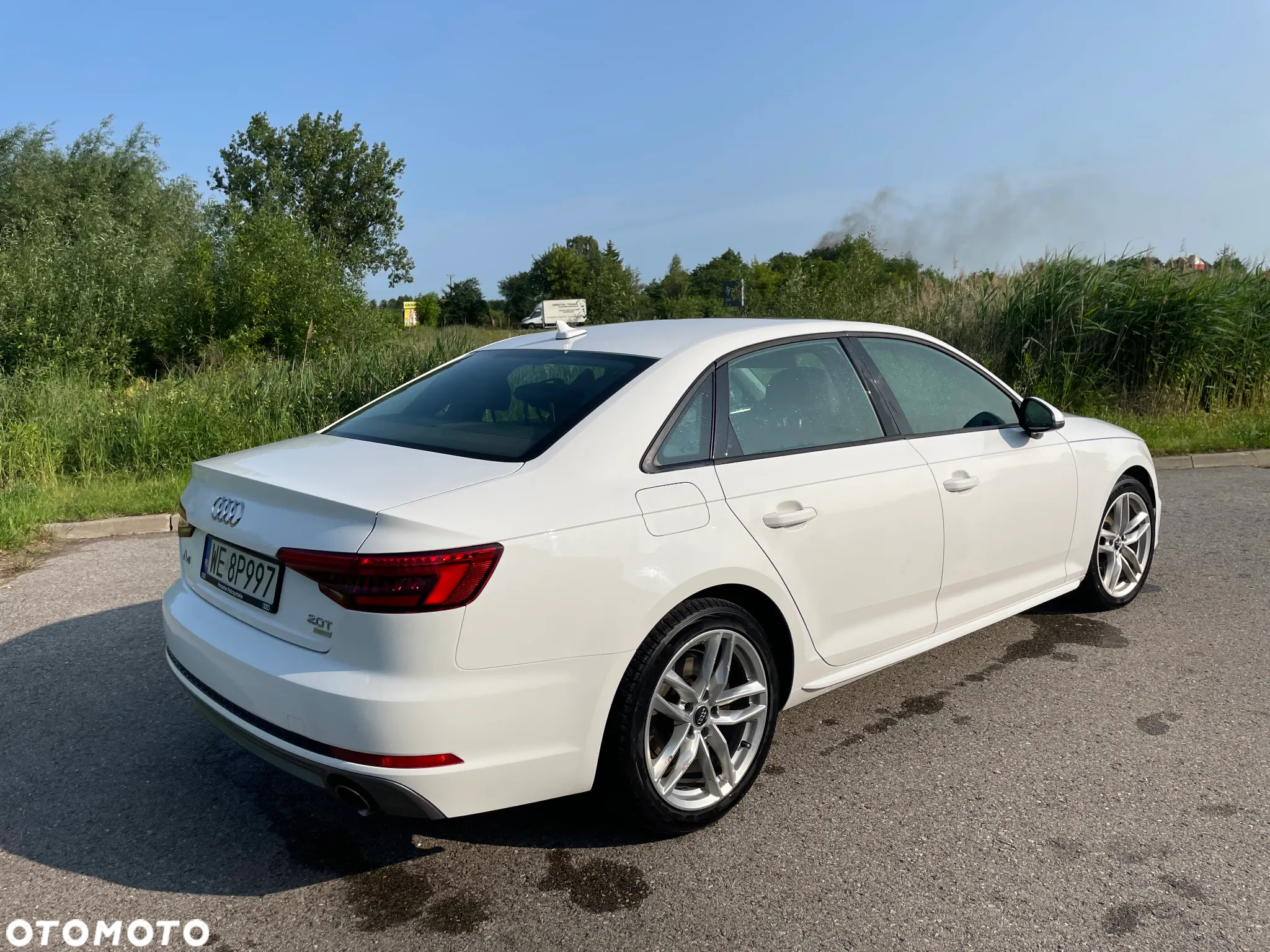 Audi A4 2.0 TFSI Design S tronic - 4