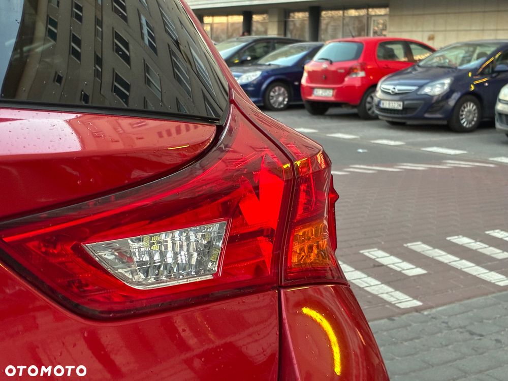 Toyota Auris 1.6 Dynamic - 12