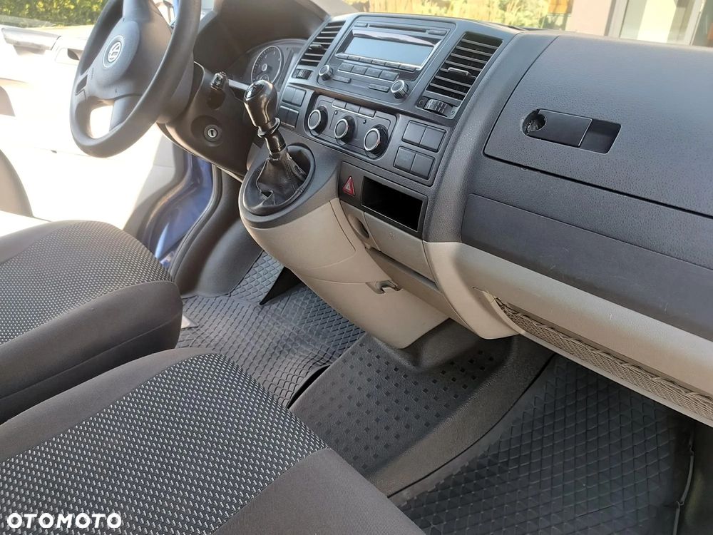Volkswagen T5 MIXT 2.0 TDI - 9