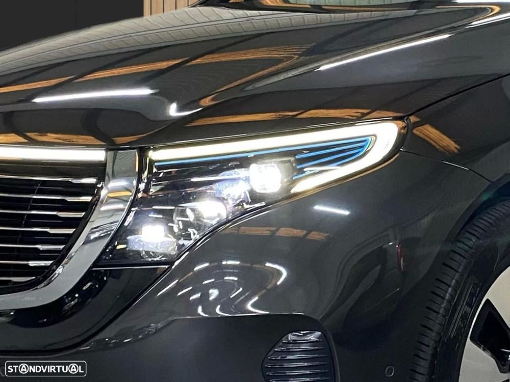 Mercedes-Benz EQC - 5