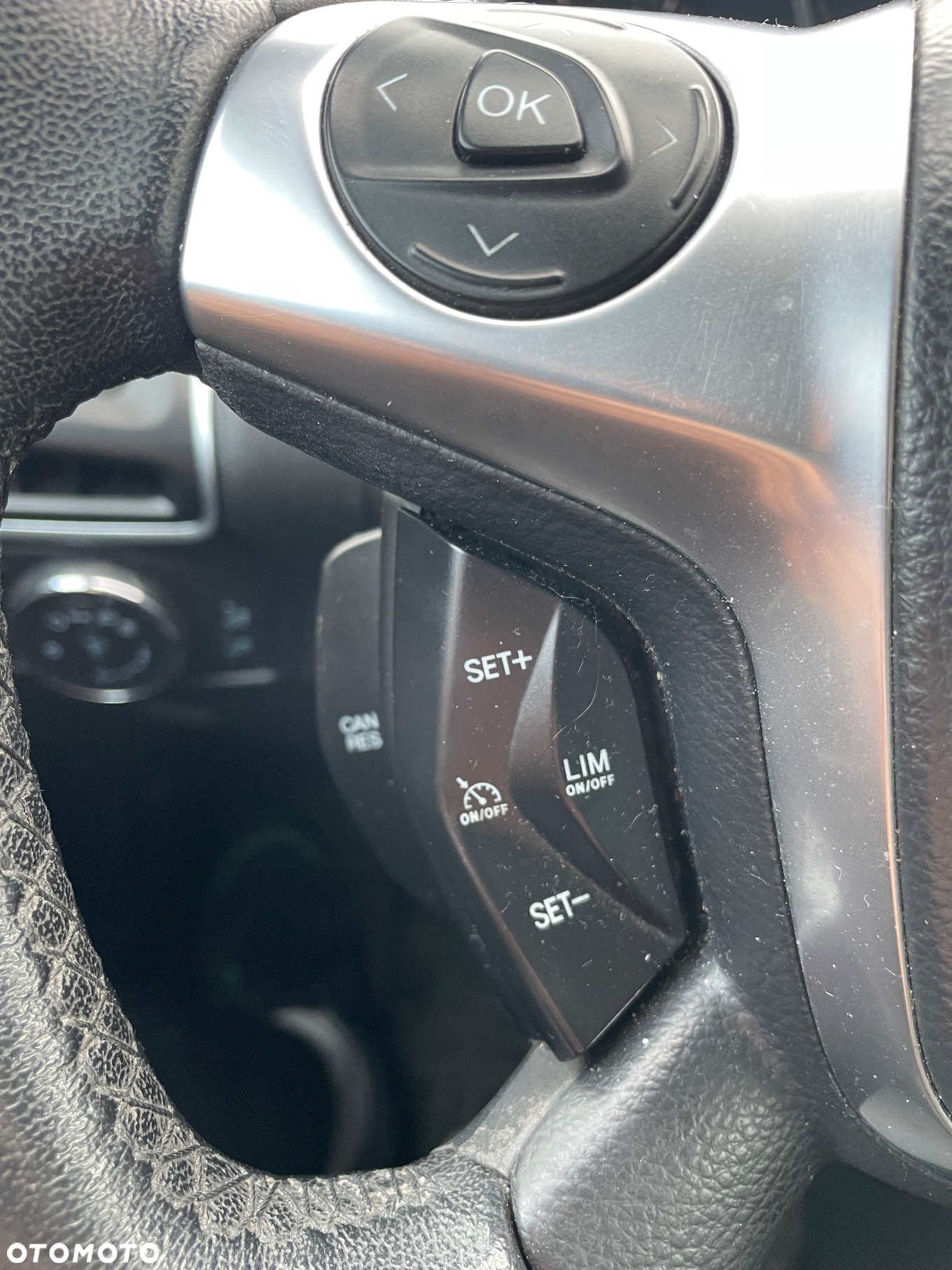 Ford Focus 1.0 EcoBoost Edition - 14