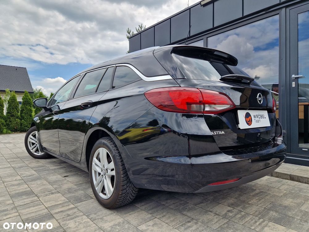 Opel Astra - 3