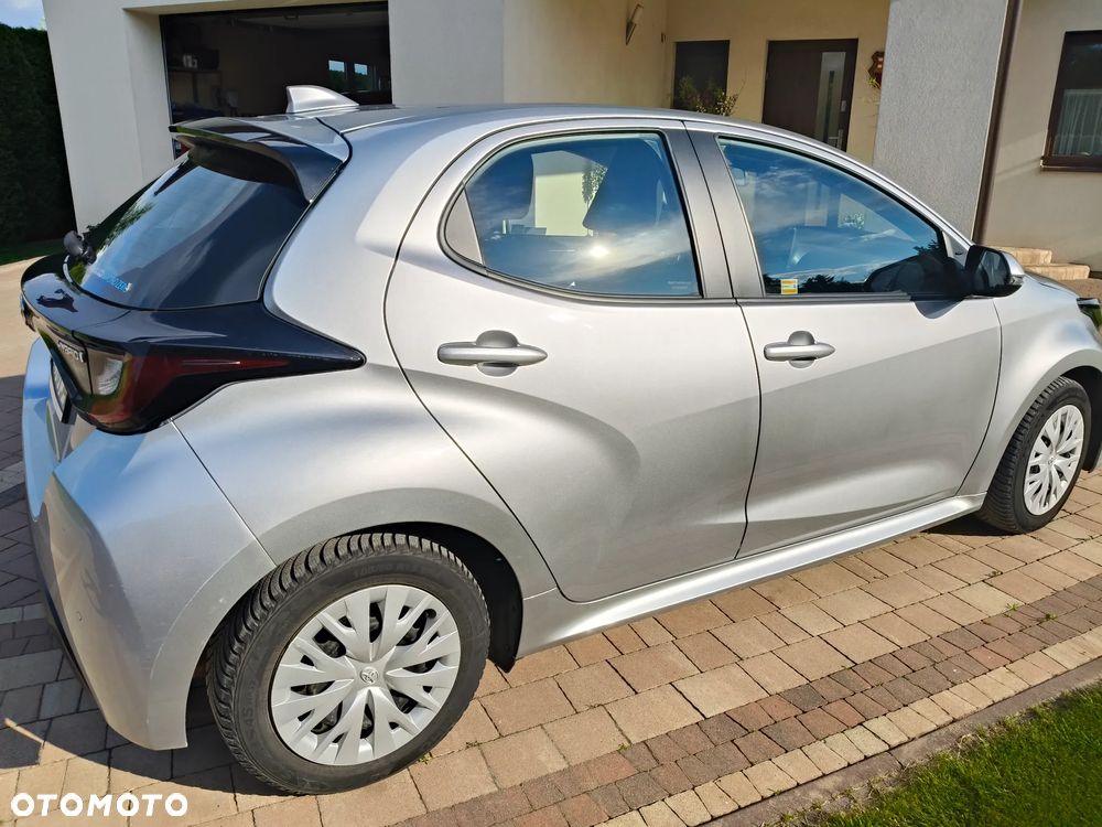 Toyota Yaris Hybrid 1.5 Comfort - 4