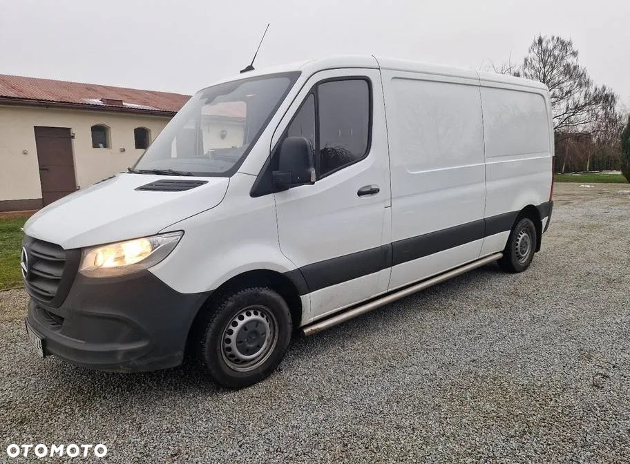 Mercedes-Benz Sprinter - 8