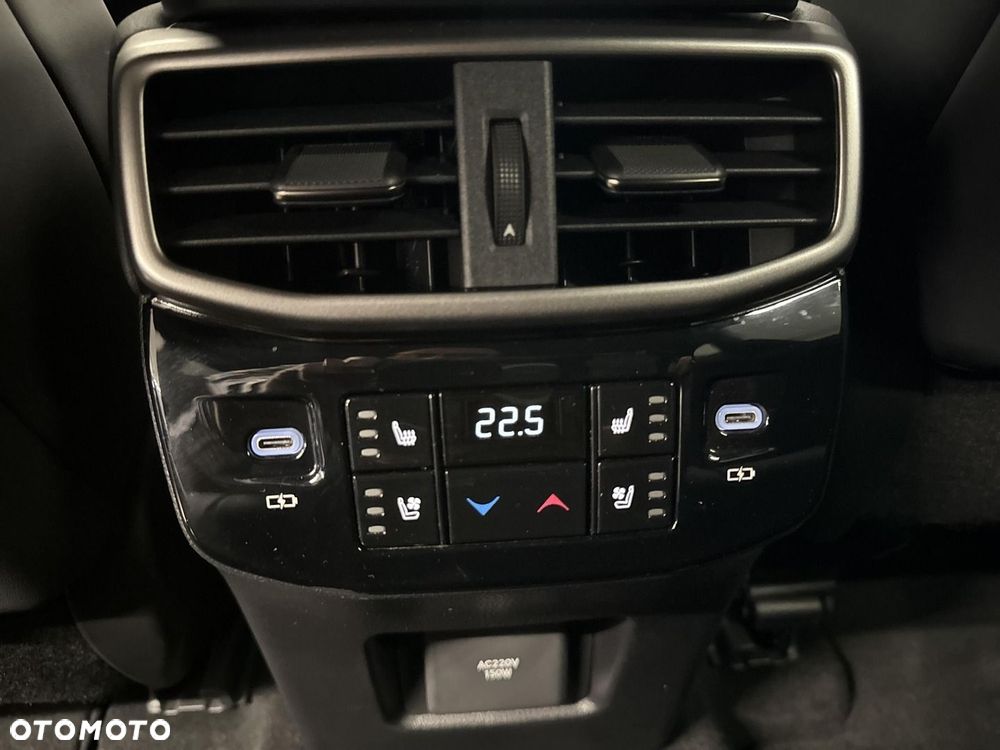Lexus RX - 23